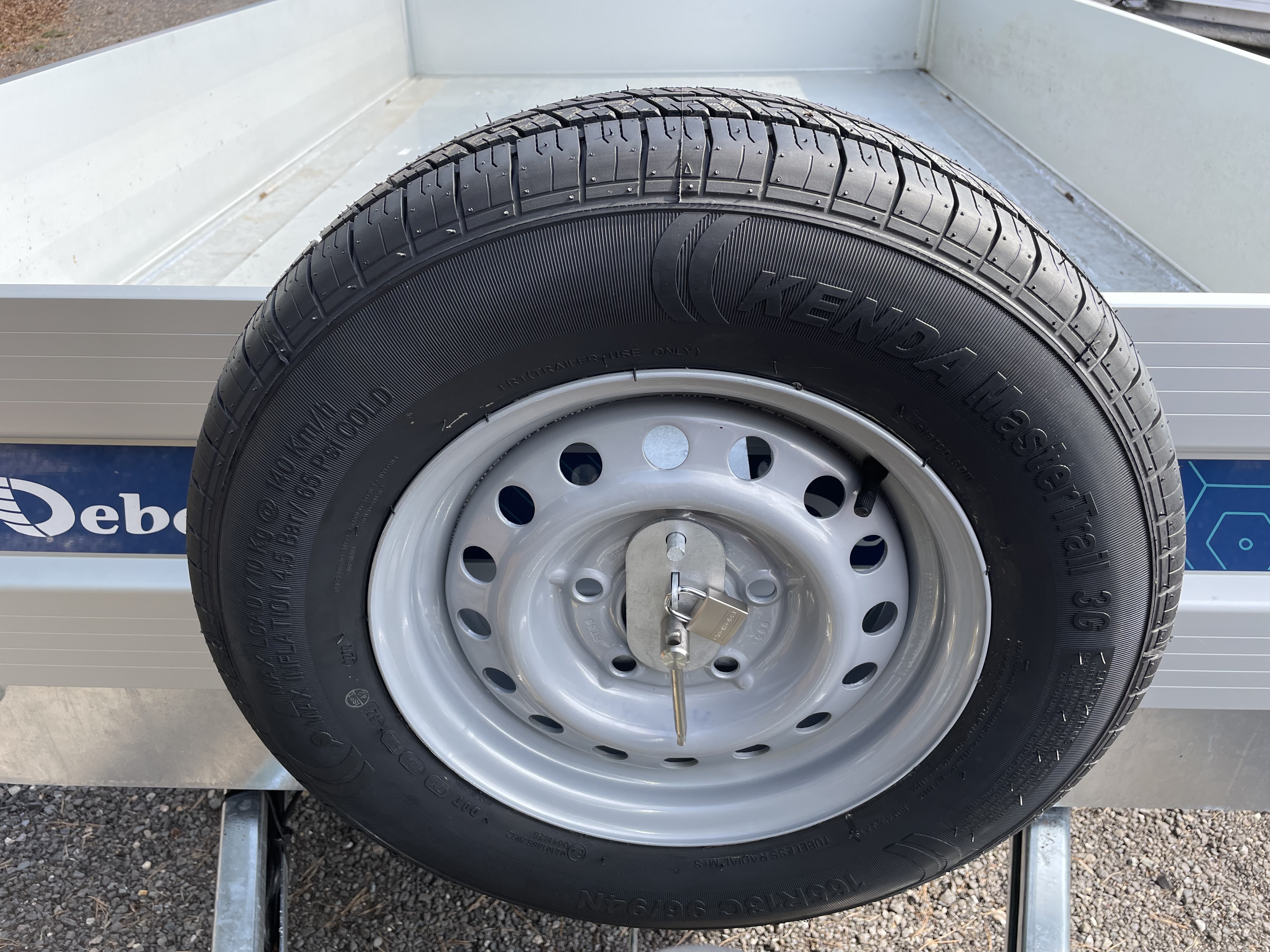 Držák Rezervního kola Debon Tipper